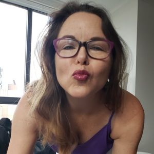 Meet your Posher, Kelly